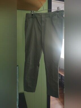 Men's Olive Green Casual Pants